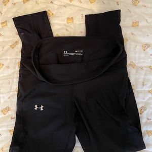 Under Armour black tight leggings new